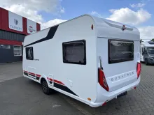 Fahrzeugbild Bürstner Averso 490 TL #4