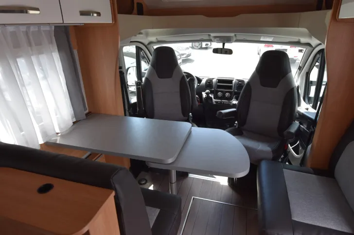 Fahrzeugbild Orangecamp T 740 EB #20