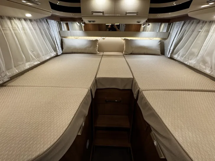 Fahrzeugbild Carthago C2-tourer I 147 RB LE K comfort Mercedes (271) #28