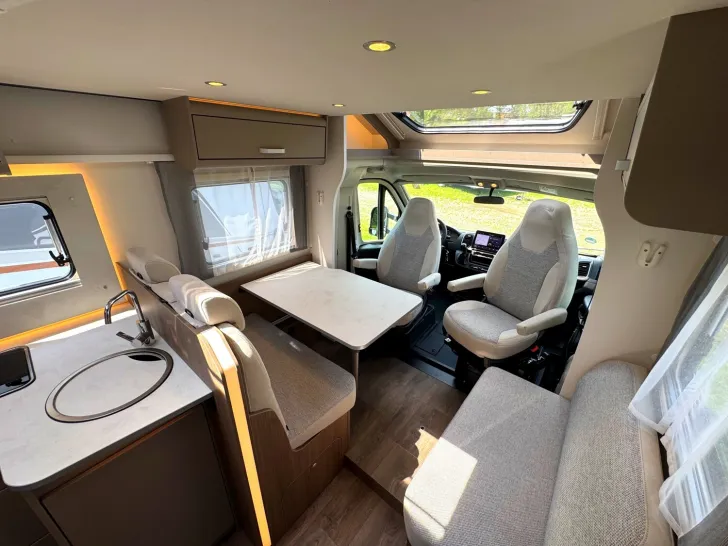 Fahrzeugbild Carado pro+ T 448 #10