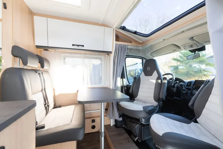 Fahrzeugbild Sunlight Adventure V 66 *Junger Gebrauchter* #6