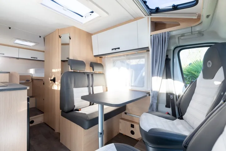 Fahrzeugbild Sunlight Adventure V 66 *Junger Gebrauchter* #7