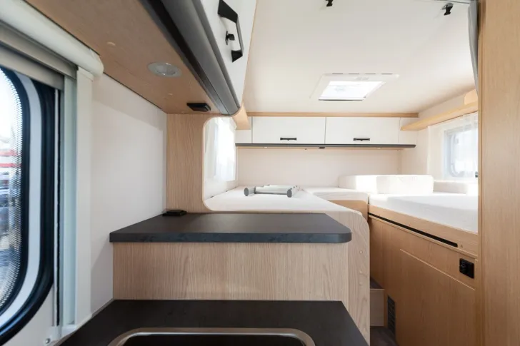 Fahrzeugbild Sunlight Adventure V 66 *Junger Gebrauchter* #10