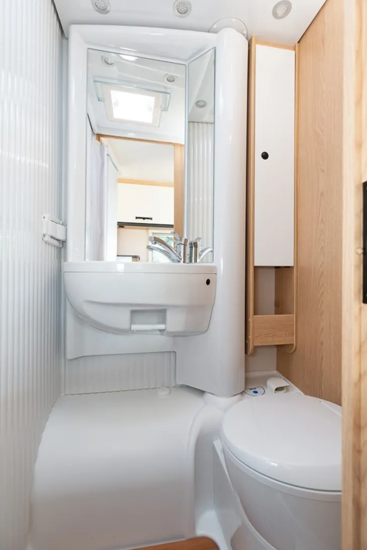 Fahrzeugbild Sunlight Adventure V 66 *Junger Gebrauchter* #12