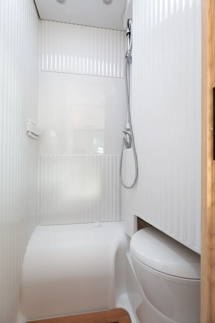 Fahrzeugbild Sunlight Adventure V 66 *Junger Gebrauchter* #13