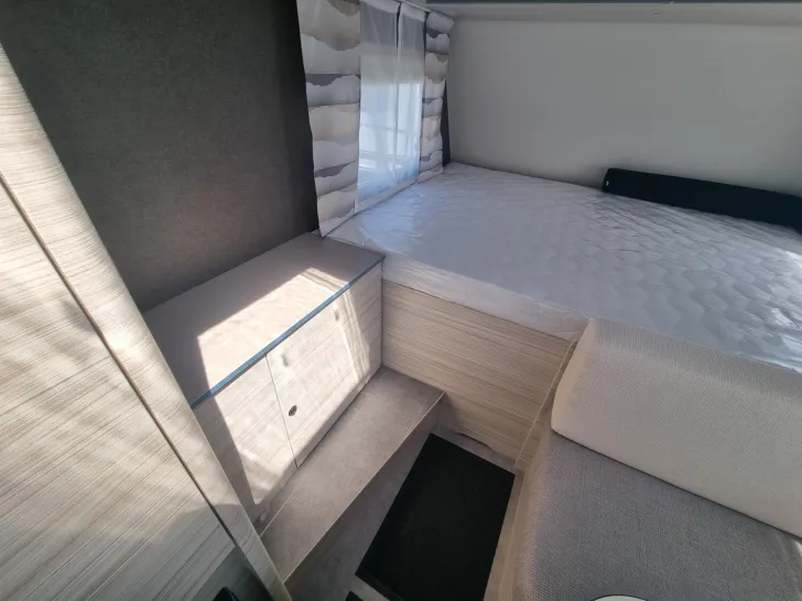 Fahrzeugbild Dethleffs c-joy 420 QSH Abverkauf Ausstellungswagen #6