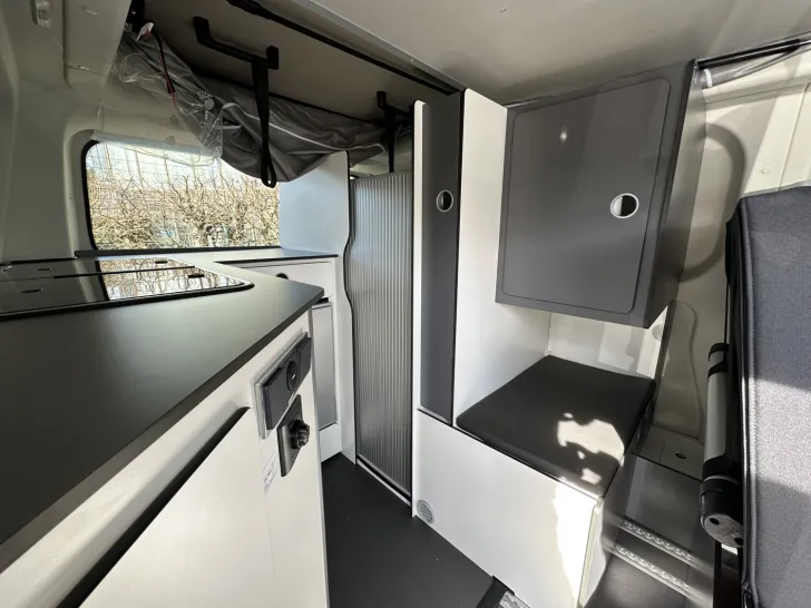 Fahrzeugbild Karmann Mobil Duncan 545 Automatik 170 PS No-Limits-Paket #12