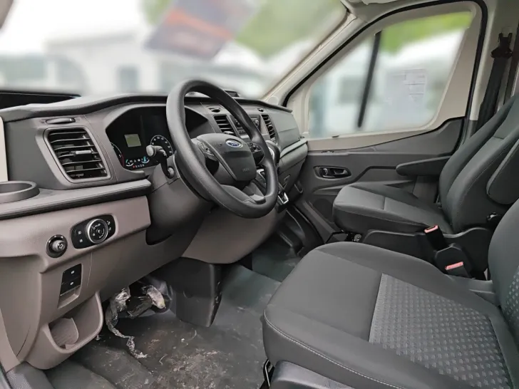 Fahrzeugbild Weinsberg CaraTour Ford 600 MQ !!! Sie sparen 19.753,- !!! #7