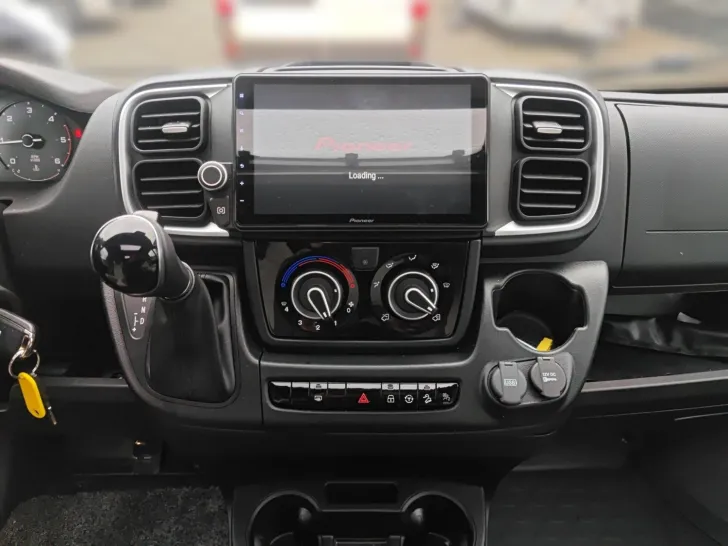 Fahrzeugbild Knaus L!VE TI PLATINUM SELECTION 700 MEG Live #9