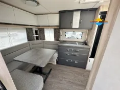 Bild 14 Hobby De Luxe 460 UFe*WINTERANGEBOT*