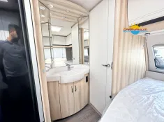 Bild 21 Hobby De Luxe 460 UFe*WINTERANGEBOT*