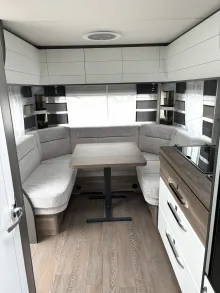 Fahrzeugbild Hobby Excellent Edition 540 UL #4