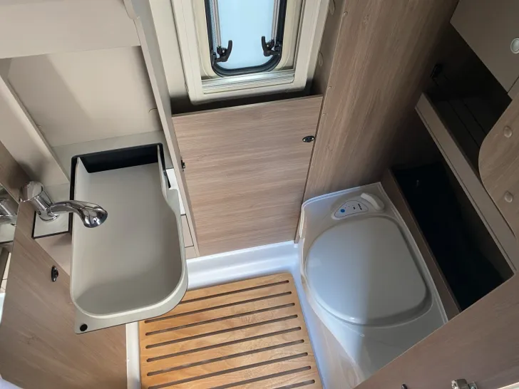 Fahrzeugbild Carado CV541 Pro Navi/RFK/Markise #10