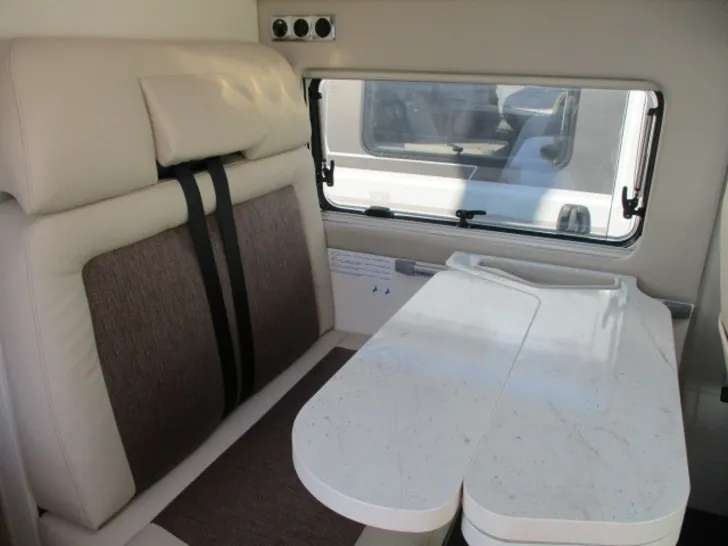 Fahrzeugbild Eura Mobil Van V 595 HB Tageszulassung #9