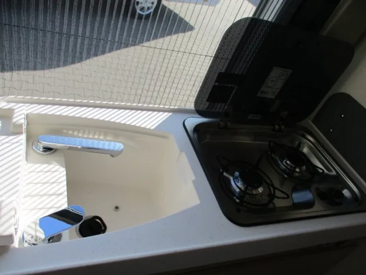 Fahrzeugbild Eura Mobil Van V 595 HB Tageszulassung #13