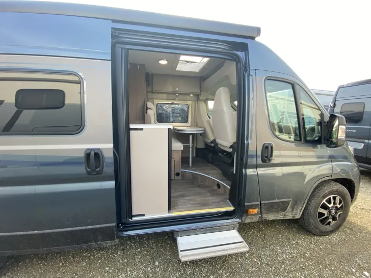 Fahrzeugbild Carado pro CV 640 WU WINTERAKTION ABVERKAUF #7