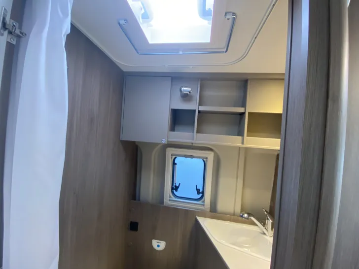 Fahrzeugbild Carado pro CV 640 WU WINTERAKTION ABVERKAUF #13