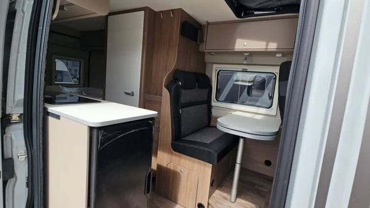 Fahrzeugbild Carado pro CV 600 WU FRÜHJAHRSAKTION Tageszulassung #12