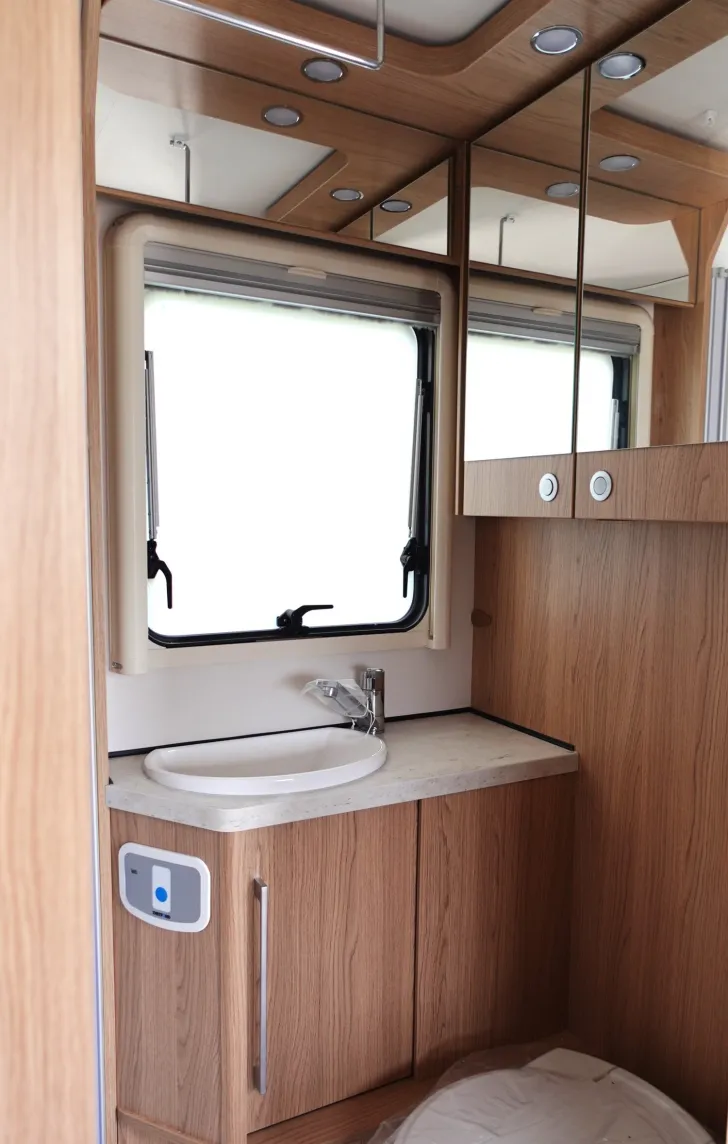 Fahrzeugbild LMC Cruiser T 662 G Tageszulassung  20 % Nachlass #17