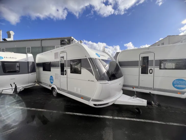 Fahrzeugbild Hobby De Luxe 495 WFB - ehem. Miete #1