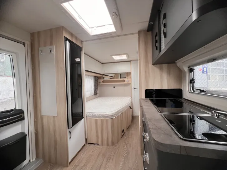 Fahrzeugbild Hobby De Luxe 495 WFB - ehem. Miete #12