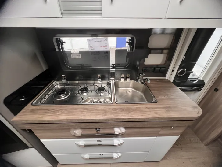 Fahrzeugbild Hobby Excellent Edition 650 KMFe - SIE SPAREN 15.671,- #10