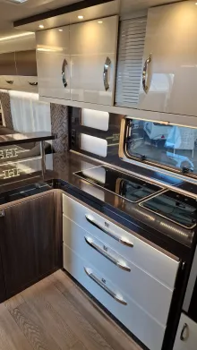 Fahrzeugbild Hobby Prestige 620 CL -Combi 6E #5