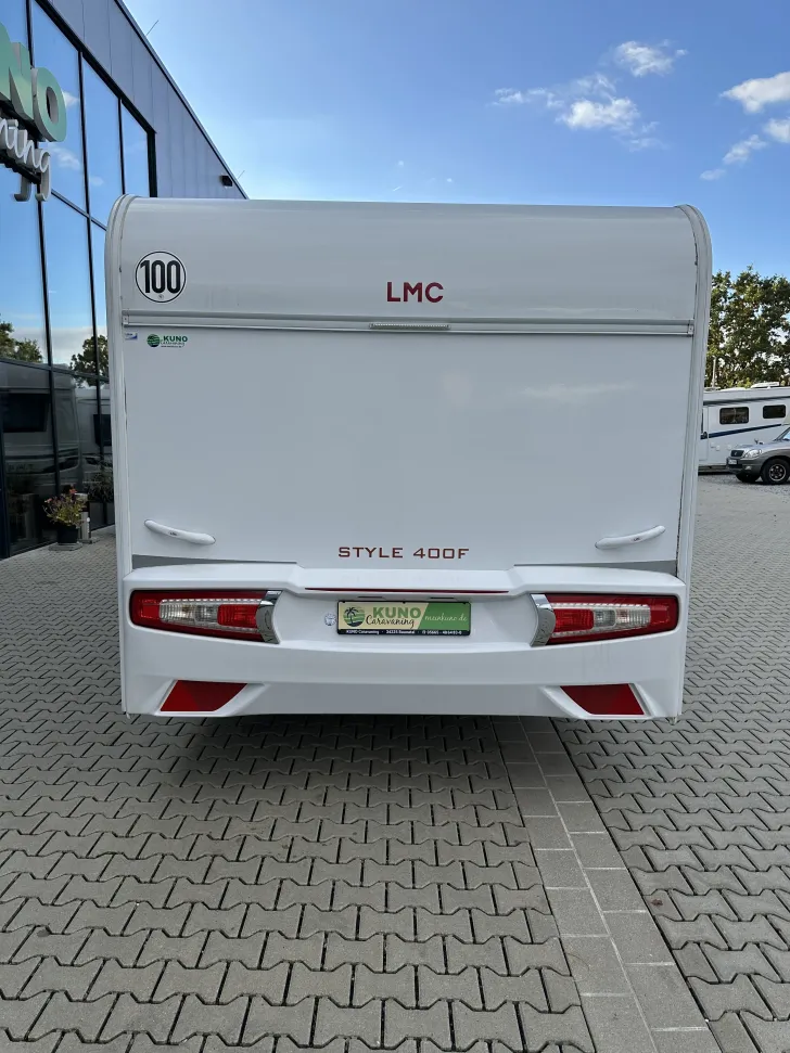 Fahrzeugbild LMC Style 400 F #16