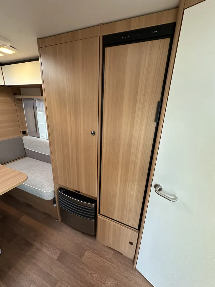 Fahrzeugbild LMC Style 400 F #10