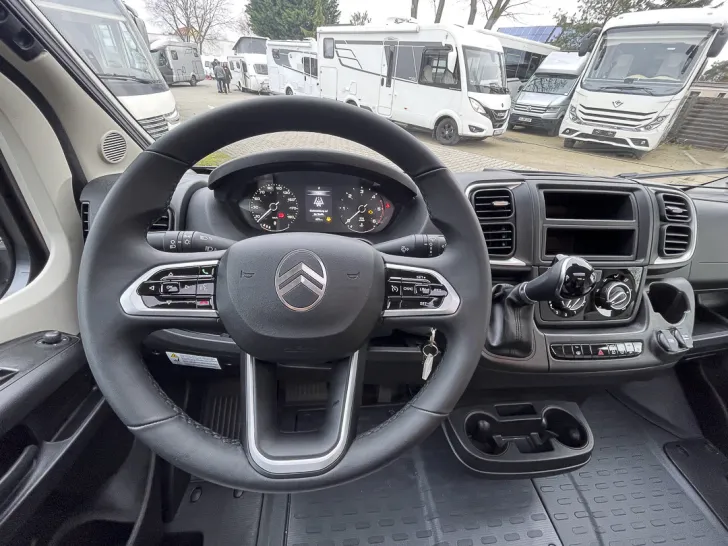 Fahrzeugbild Carado V132 pro+ *Automatik, LED, Alu* #27