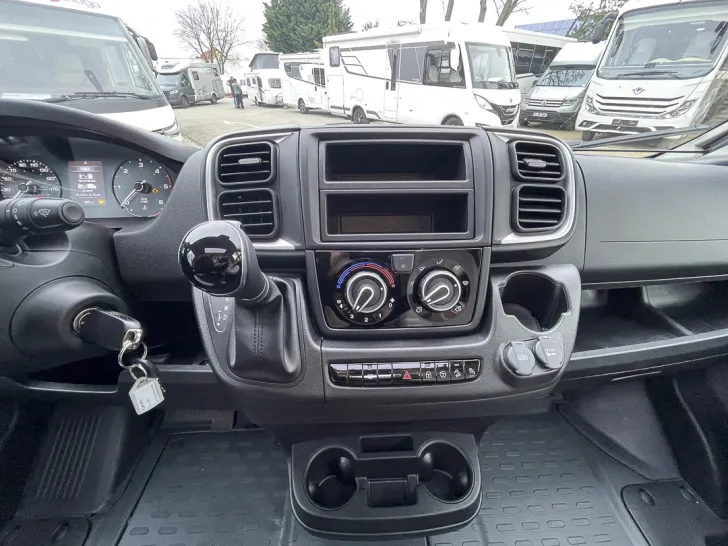 Fahrzeugbild Carado V132 pro+ *Automatik, LED, Alu* #28