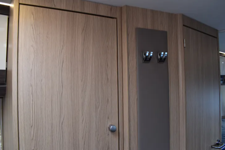 Fahrzeugbild Bürstner Averso 490 TL #16