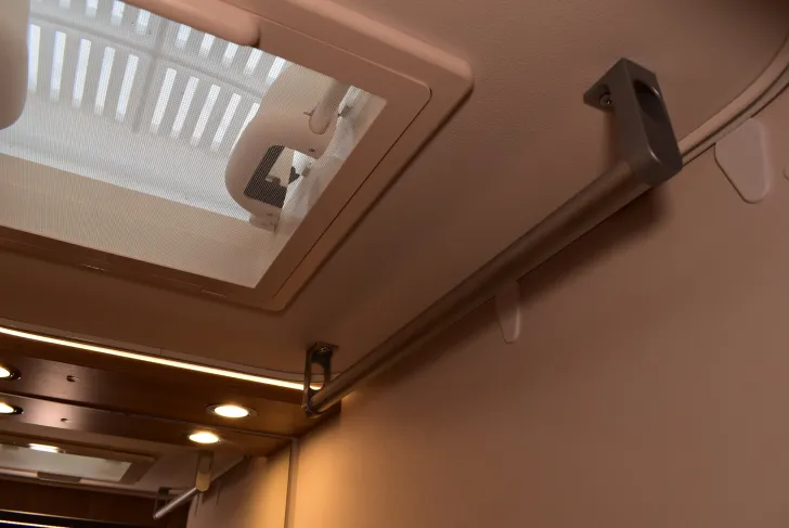 Fahrzeugbild Bürstner Averso 490 TL #18