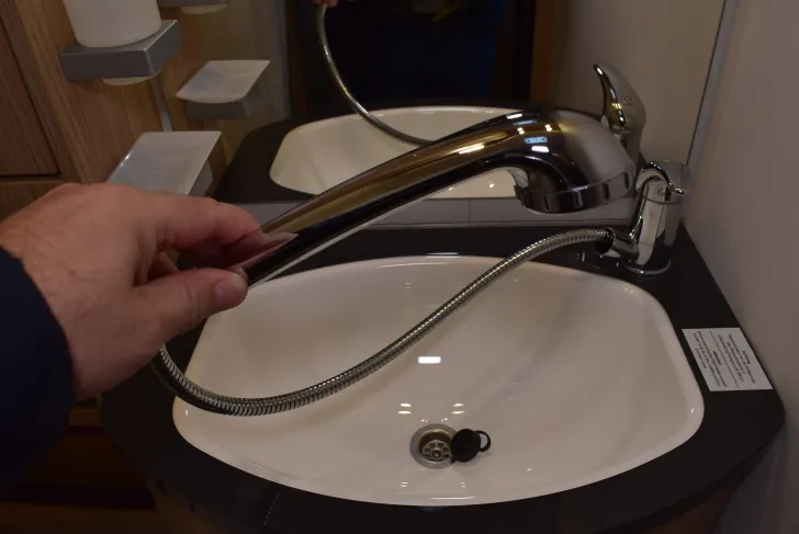 Fahrzeugbild Bürstner Averso 490 TL #19