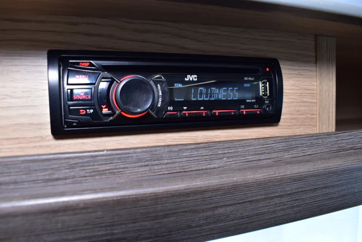 Fahrzeugbild Bürstner Averso 490 TL #23