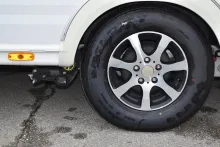 Fahrzeugbild Bürstner Averso 490 TL #28
