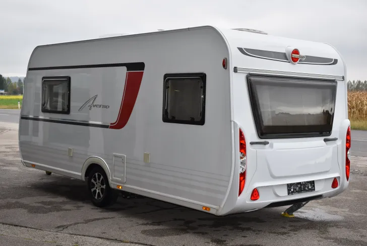 Fahrzeugbild Bürstner Averso 490 TL #32