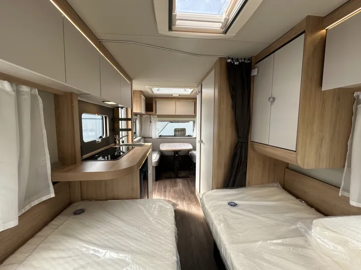 Fahrzeugbild Knaus Sport 460 EU 1600 Kg | Trailer Control | Dusche #16