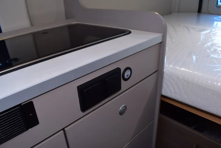 Fahrzeugbild Carado Camper Van CV 540 Markise, Faltverdklg, 5,41m #22