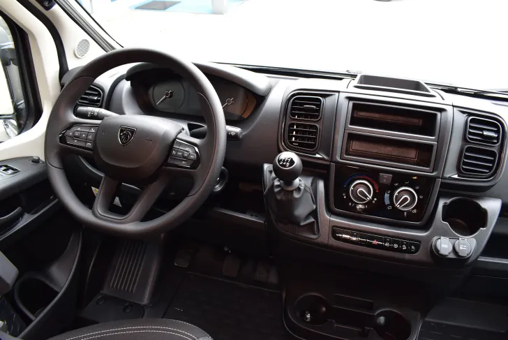 Fahrzeugbild Carado Camper Van CV 540 Markise, Faltverdklg, 5,41m #29