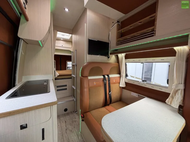 Fahrzeugbild MAN TGE Balcamp SP 610 Allrad 4X4 Solar TV Navi AT #11