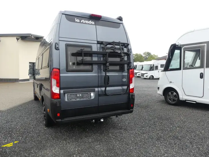 Fahrzeugbild La Strada Avanti C Sehr gepflegt7Top Ausstattung #4