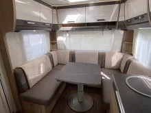Fahrzeugbild Bürstner Averso 540 TL -Mover, Einzelbetten/Therme #1