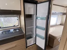 Fahrzeugbild Bürstner Averso 540 TL -Mover, Einzelbetten/Therme #6