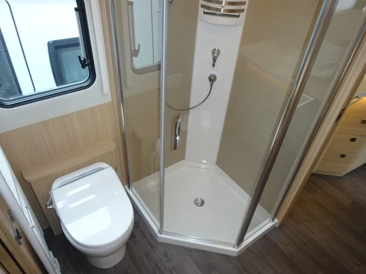 Fahrzeugbild Morelo Palace 88 LB - Einzelbetten / Balance #14