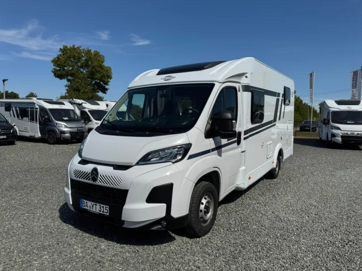 Fahrzeugbild Carado V 337 #8