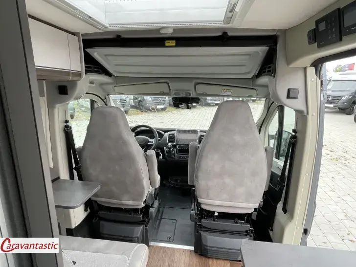 Fahrzeugbild Pössl H-LINE SUMMIT SHINE 600 L #13