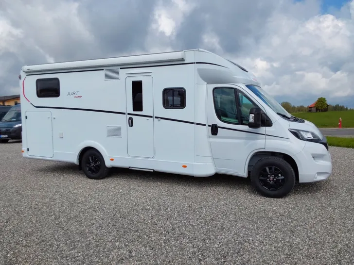 Fahrzeugbild Dethleffs Just Camp T 7052 EBL Vorführfahrzeug, top Ausst. #1