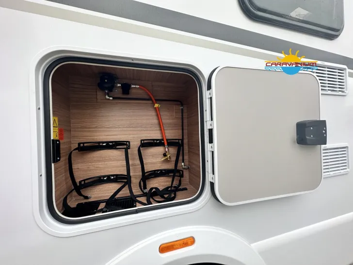 Fahrzeugbild Weinsberg CaraHome 550 MG 4 Pakete Navi/Rückfahrkamera #13