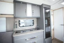 Fahrzeugbild Hobby De Luxe 460 UFe/Modell 2026/179,- Euro #10